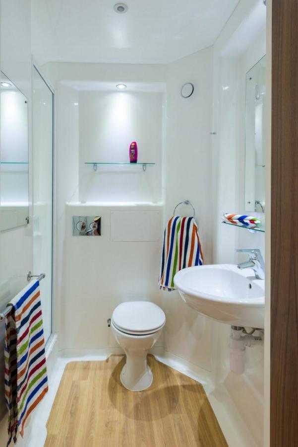 Zeni Ensuite Rooms In Έξετερ Εξωτερικό φωτογραφία